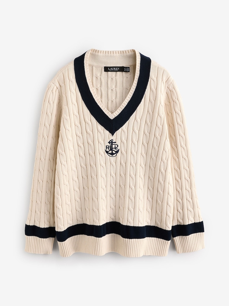 Suéter de punto trenzado con cuello de pico y logo de críquet 100% algodón Meren de Lauren Ralph Lauren Curve - Imagen 7 de 7 Suéter de punto trenzado con cuello de pico y logo de críquet 100% algodón Meren de Lauren Ralph Lauren Curve - Imagen 7 de 7