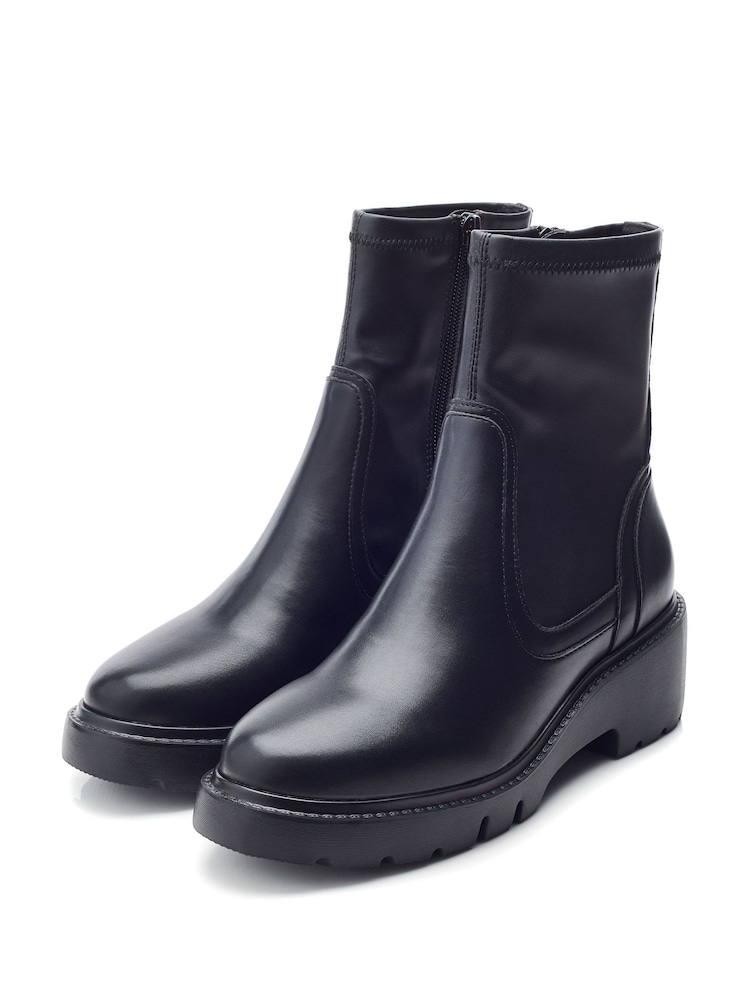 Moda in Pelle Arvert Stud Detailed Sock Ankle Black Boots - Image 2 of 4