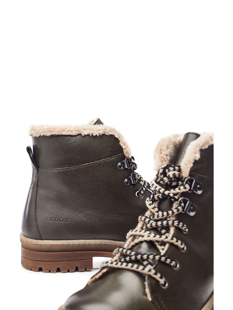 Moda in Pelle Onella Lace-Up Stitch Detail Leather Boots - Image 4 of 4