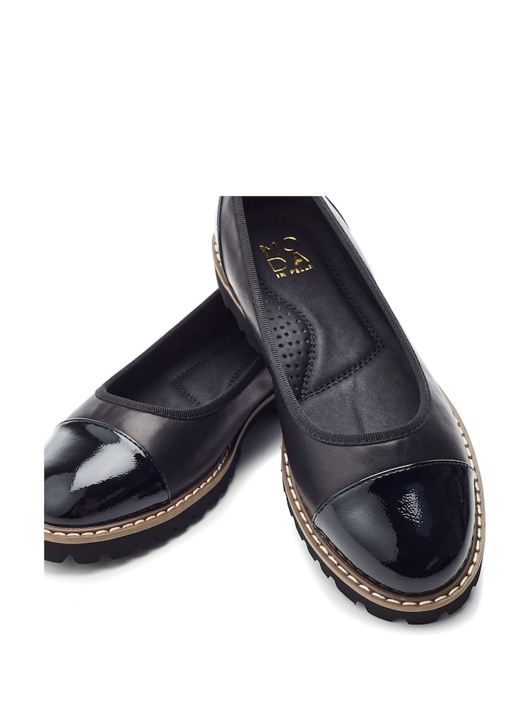 črna - Moda in Pelle Egleton Toe Cap Ballerina Shoes - Slika 4 iz 4 črna - Moda in Pelle Egleton Toe Cap Ballerina Shoes - Slika 4 iz 4