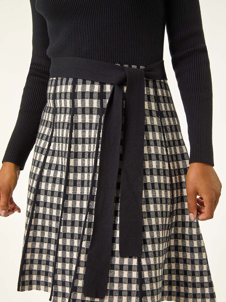 Roman Black Petite Contrast Check Knitted Dress - Image 5 of 5