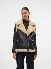 VERO MODA Teddy Sleeveless Gilet - Bild 1 von 6