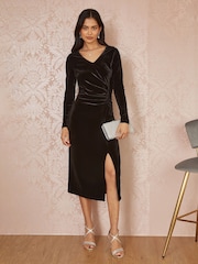 Yumi Black Velvet V-Neck Fitted Ruched Midi Dress - Image 2 of 5