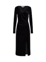Yumi Black Velvet V-Neck Fitted Ruched Midi Dress - Image 5 of 5