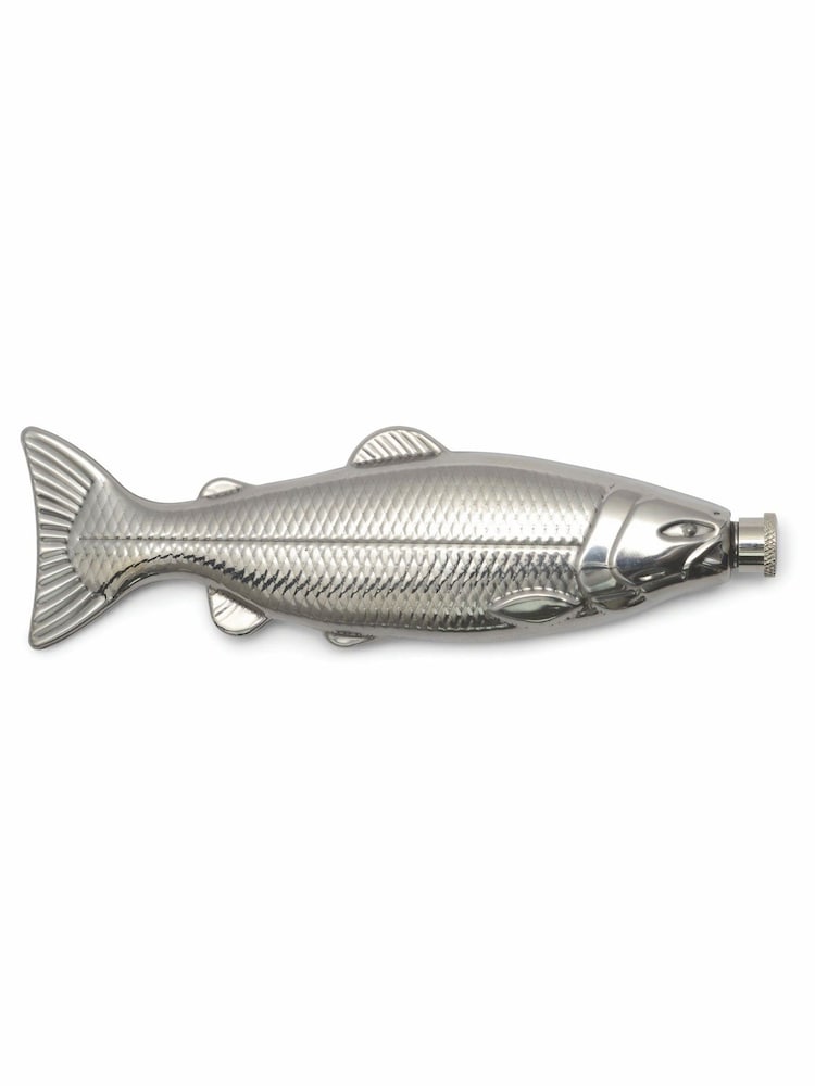 Gentleman’s Hardware Fish Hip Flask Prize Catch 4.5 fl.oz/ 130ml - Image 2 of 4