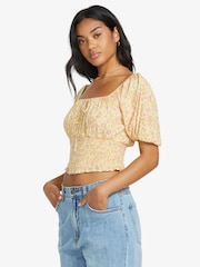 Blusa floral de verão Billabong Sunspell Yellow Wish Away Bardot - Imagem 4 de 4