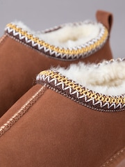 Lakeland Leather Brown Ladies Sheepskin Embroidered Clog Slippers - Image 4 of 5