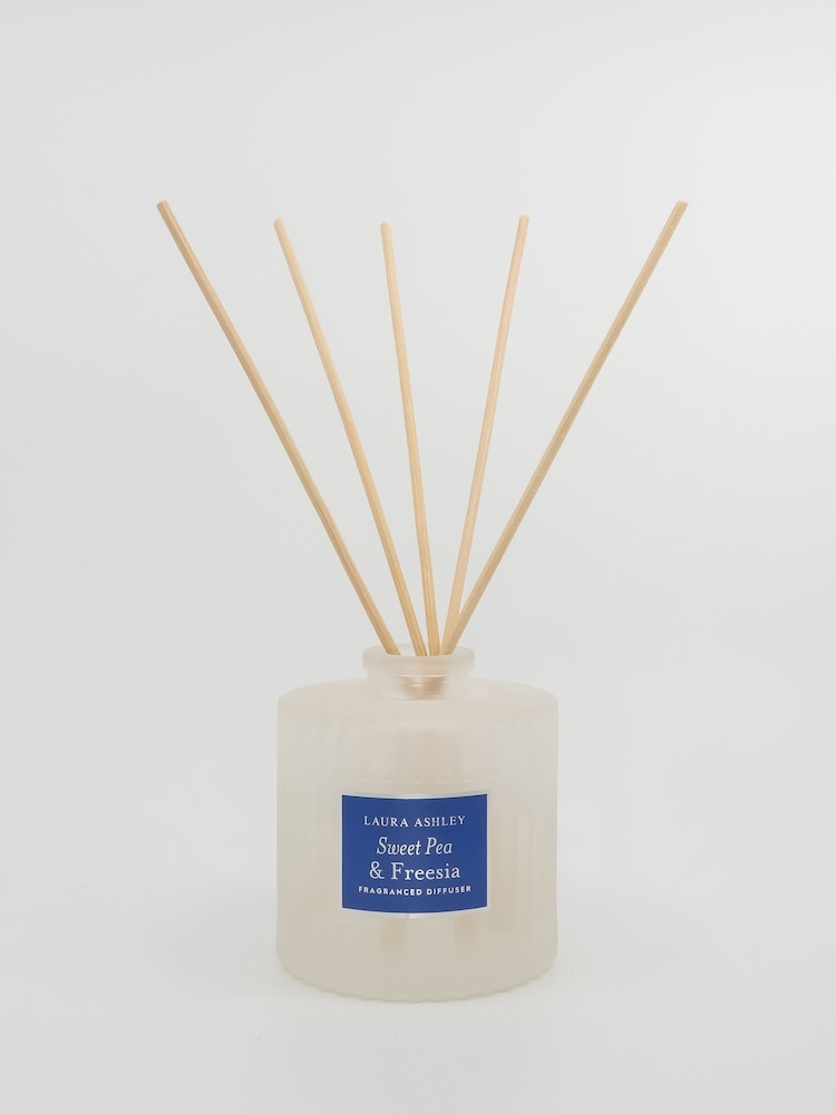 Laura Ashley Pink 100ml Frosted Round Ribbed Glass Diffuser Sweet Pea and Freesia - Image 5 of 5