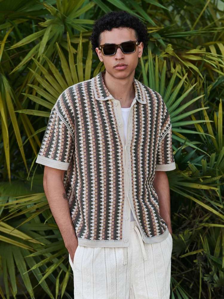 Neutral/Sage Green - Relaxed Fit Cotton Rich Short Sleeve Crochet Knit Button Through Polo Shirt - صورة 1 من 8