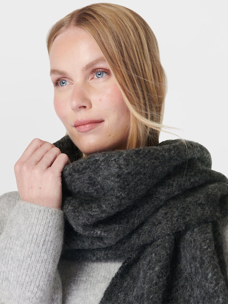Sweaty Betty Black Soft Cloud Scarf - Image 2 of 6