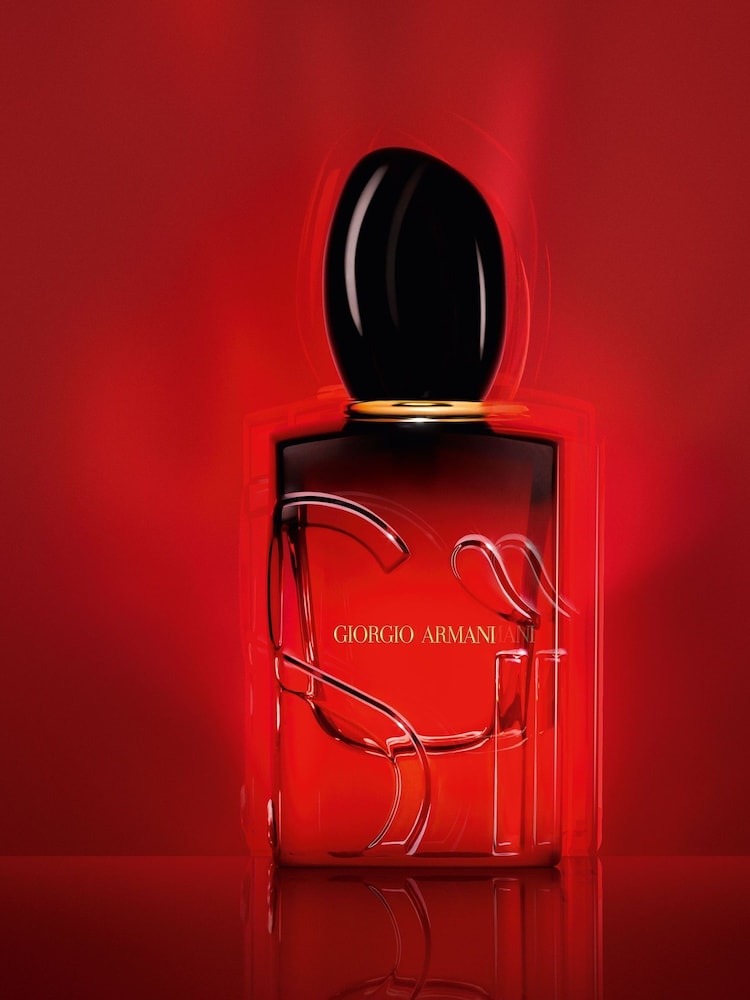 Armani Beauty Sì Passione Intense Eau de Parfum 100ml - Image 2 of 5