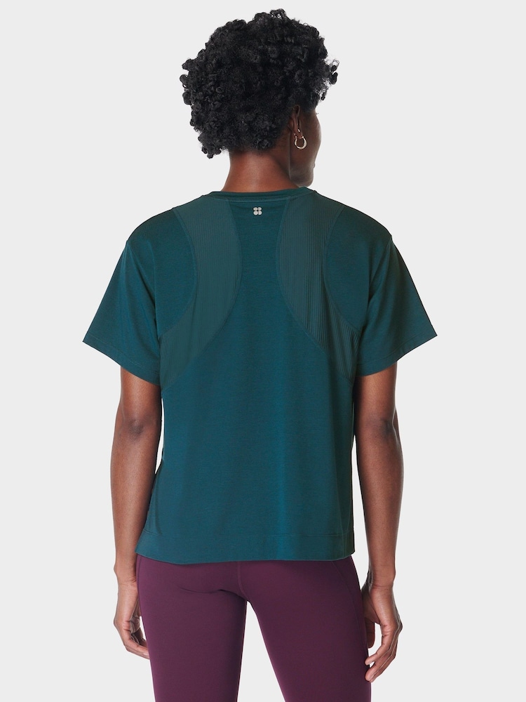 Grün - Sweaty Betty Breathe Easy Circuit T-Shirt - Bild 2 von 7
