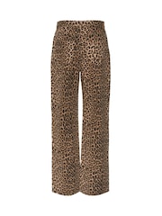 VERO MODA Brown High Waisted Wide Fit Leopard Print Stretch Jeans - Image 4 of 4