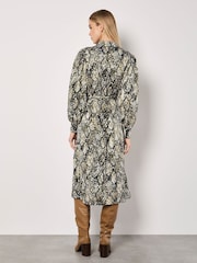 Apricot Green Snakeskin Open Collar Shirt Dress - Image 5 of 5