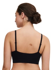 Chantelle Soft Stretch Lace Padded Bralette - Image 2 of 4