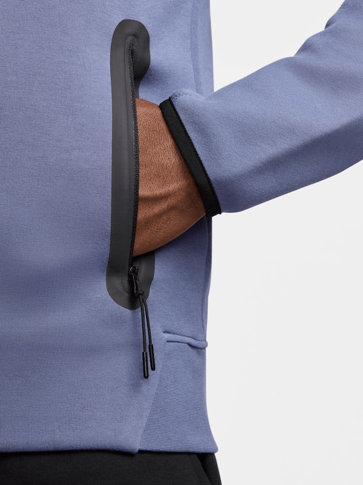 Nike Inter Milan Tech Fleece Hoodie - Image 4 of 4