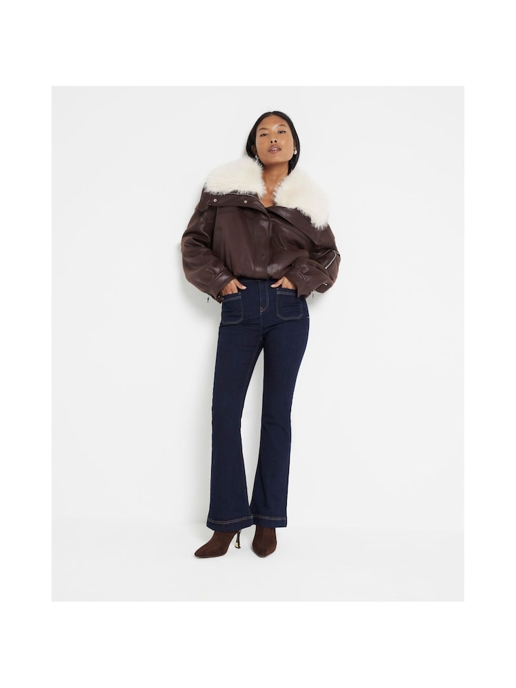 River Island мініатюрні джинси High Rise Pocket Front Flared - Image 2 of 6