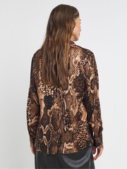 JD Williams Animal Print Satin Oversized Long Sleeve Shirt - Image 2 of 4