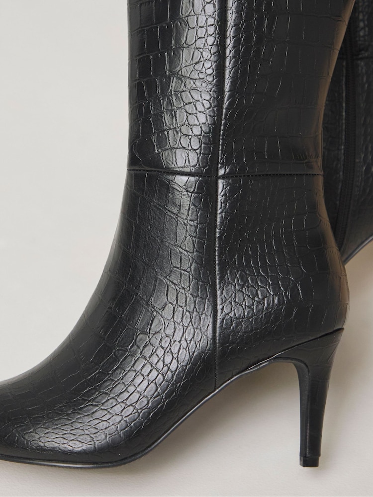 JD Williams Black Knee High Heeled Boots With Pointed Toe In Wide Fit - Image 4 of 4