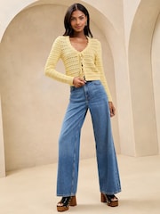 Lipsy Buttermilk Yellow V-Neck Scalloped Edge Tie Front Knitted Cardigan - Image 3 of 4