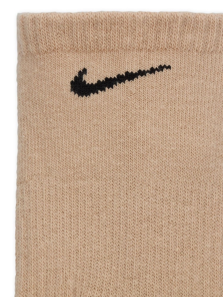 Nike Natural Everyday Plus Cushioned Training No-Show Socks 6 Pack - Image 4 of 4
