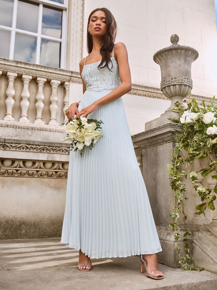 Vestido largo plisado de tiras con adornos para dama de honor de Lipsy - Imagen 4 de 4 Vestido largo plisado de tiras con adornos para dama de honor de Lipsy - Imagen 4 de 4