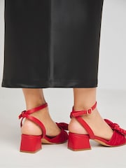 Simply Be Red Wide Fit Plisse Bow Low Occasion Heels In Wide Fit - Image 2 of 4
