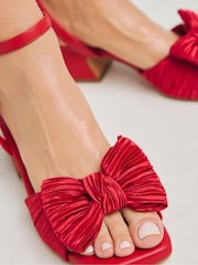 Simply Be Red Wide Fit Plisse Bow Low Occasion Heels In Wide Fit - Image 4 of 4