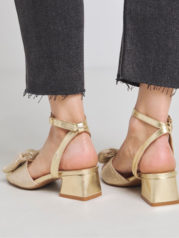 Gold - Simply Be Low Heel Bow Occasion Sandals - Bild 2 von 4 Gold - Simply Be Low Heel Bow Occasion Sandals - Bild 2 von 4