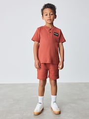 Rostbraun/Rot - Baker by Ted Baker Varsity 100% Cotton T-Shirt and Shorts Set - Bild 1 von 10