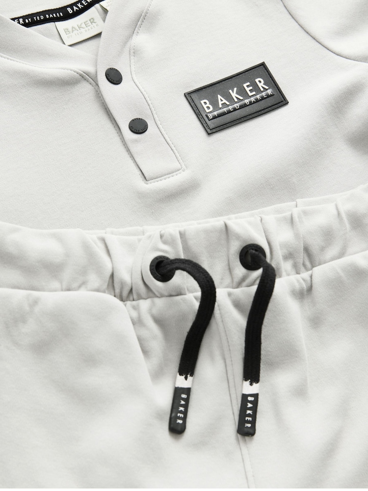 Grau - Baker by Ted Baker Varsity 100% Cotton T-Shirt and Shorts Set - Bild 10 von 10
