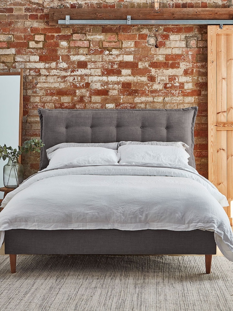 Darlings Of Chelsea Manor House Grey Lyndhurst Buttoned Upholstered Bed - Image 1 of 5