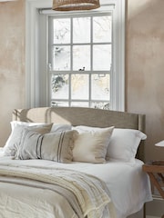 Darlings Of Chelsea Boulder Brown Buckleberry Upholstered Bed - Image 1 of 5
