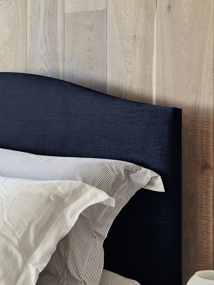 Darlings Of Chelsea French Navy Blue Avebury Low Upholstered Bed - Image 2 of 4
