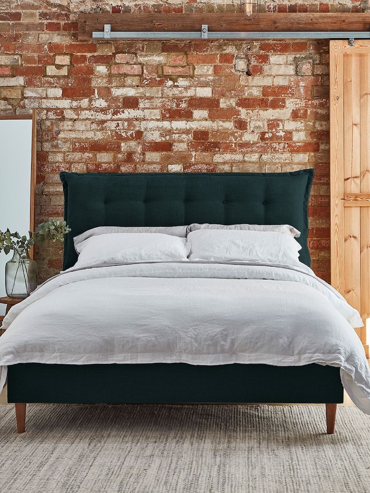 Darlings Of Chelsea Mallard Black Lyndhurst Buttoned Upholstered Bed - Image 1 of 5