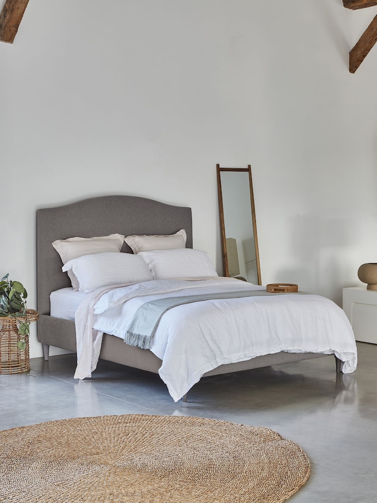 Darlings Of Chelsea Manor House Grey Avebury Upholstered Bed - Image 1 of 4
