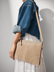 Pastelgeel - Leren crossbodytas met studs - Image 1 of 10