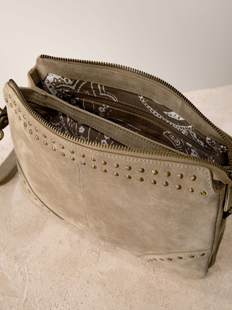 Pastelgeel - Leren crossbodytas met studs - Image 10 of 10
