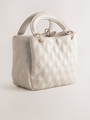 White Quilted Charm Hand Held Bag - Image 2 of 6
