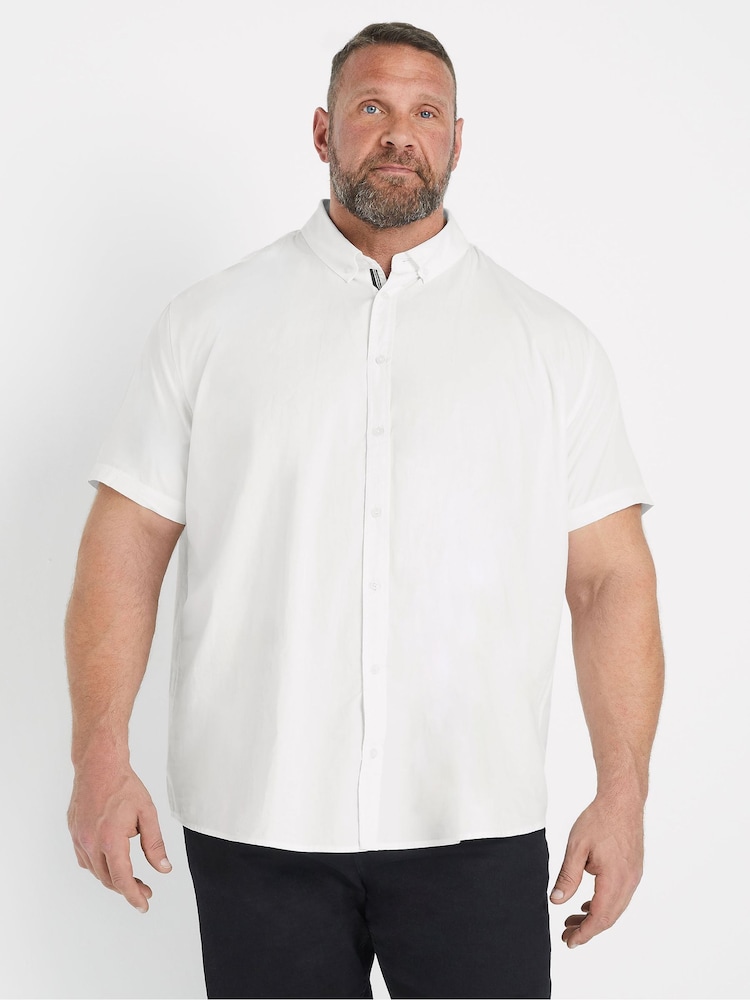 Белый - BadRhino Big & Tall Short Sleeve Poplin 100% Cotton Shirts 2 Pack - Image 1 of 7