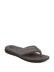 Pavers Grey Pavers Toe Post Flat Sandals - Image 2 of 5
