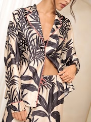 Lipsy Black/Ecru Relaxed Long Sleeve Printed Satin Pyjama Set - Image 2 of 4