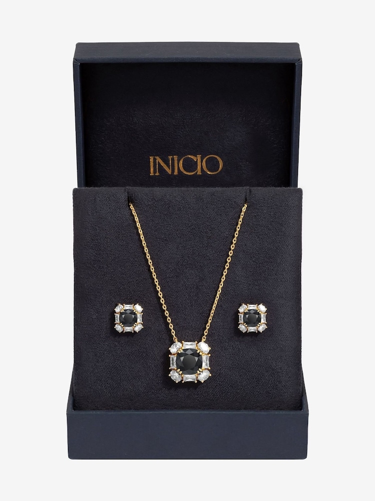 Inicio Gold Tone Chain Jet Set - Image 1 of 4 Inicio Gold Tone Chain Jet Set - Image 1 of 4