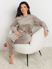 لون طبيعي - طقم ملابس منزلية صوف فليس Luxe من Pixiegirl Petite - صورة 5 من 6