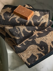Black Tiger 100% Cotton Towel - Image 4 of 6