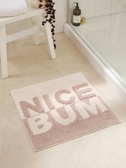 Slogan Nice Bum 100% Tapete de Algodão - Imagem 1 de 3