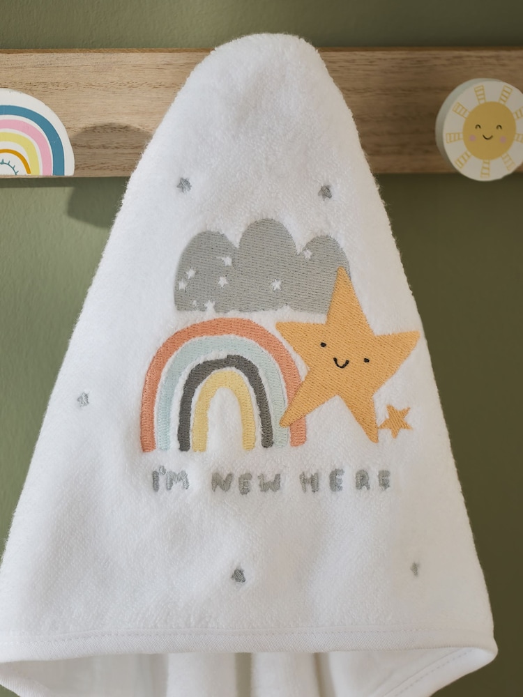 White Im New Here 100% Cotton Hooded Baby Towel - Image 4 of 5