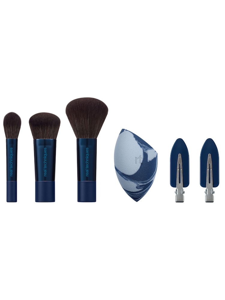 Real Techniques Everyday Slay Brush & Sponge Set Christmas Cracker (Worth Over £32) - Image 2 of 5 Real Techniques Everyday Slay Brush & Sponge Set Christmas Cracker (Worth Over £32) - Image 2 of 5
