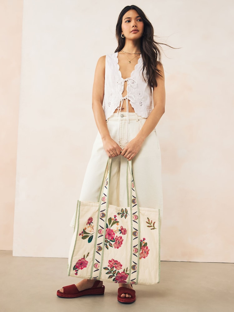 Neutral Floral Quilted Shoulder 100% Cotton Bag - Image 2 of 9