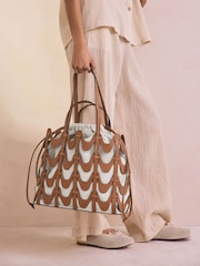 Tan Brown Weave Structured Shoulder Bag - Image 2 of 9